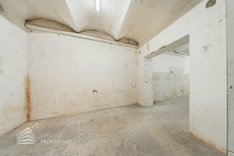 Thumbnail von Przestronne biuro 3-pokojowe z dużymi magazynami i własnym wjazdem, w pobliżu Landstraße