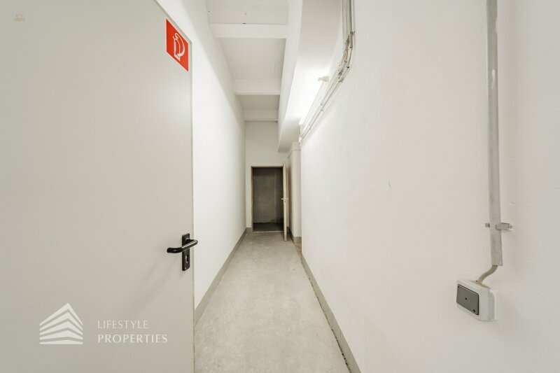 Thumbnail von Przestronne biuro 3-pokojowe z dużymi magazynami i własnym wjazdem, w pobliżu Landstraße