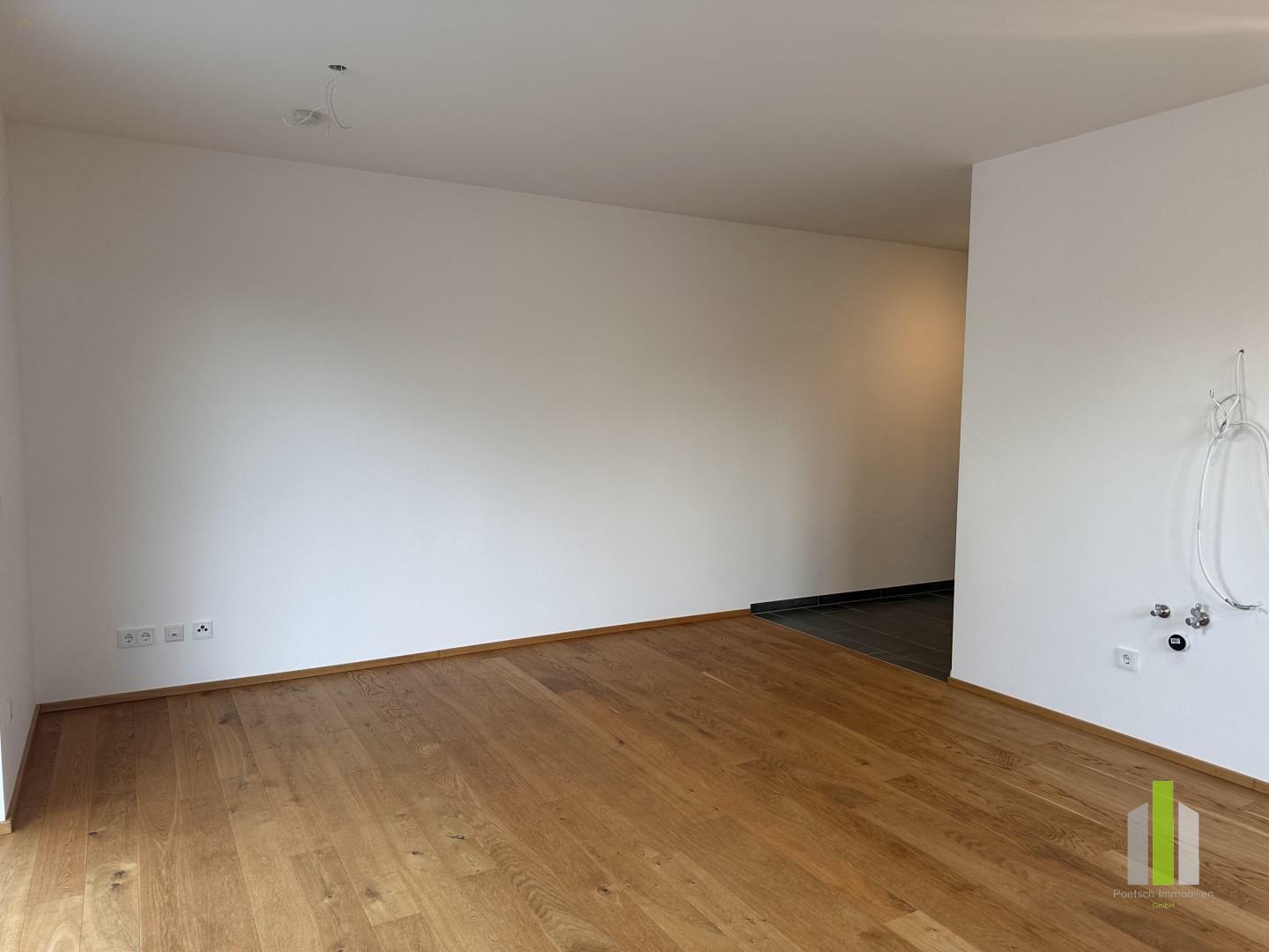 Thumbnail von Leben in Seenähe – Moderne 2-Zimmer-Wohnung mit Terrasse & Grünstreifen