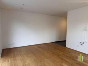 Thumbnail von Leben in Seenähe – Moderne 2-Zimmer-Wohnung mit Terrasse & Grünstreifen