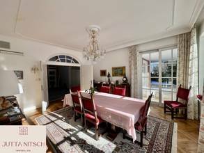 Thumbnail von Extravagante Luxusvilla mit Sauna und Hallenbad - am Waldrand von Gießhübl mit Wienblick