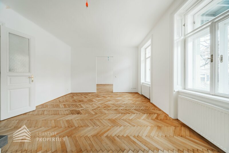 Thumbnail von Grosszügige helle 2-Zimmer Altbau-Wohnung in zentraler Lage