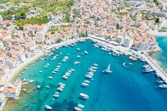 Thumbnail von Kumsalın hemen yanında şirin taş ev