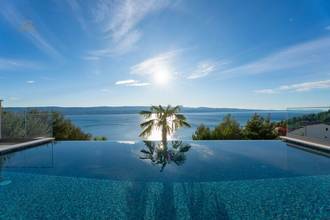 Thumbnail von Luxuriöse Villa mit Infinity-Pool und Panorama-Meerblick, Region Omis