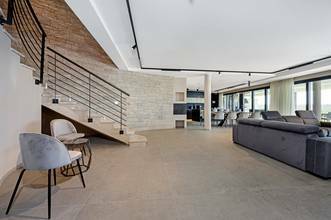 Thumbnail von Luksusowa willa z basenem infinity i widokiem na morze w spokojnej okolicy