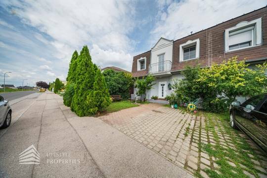 Elegantes Eckreihenhaus  in Leopoldsdorf im Marchfeld