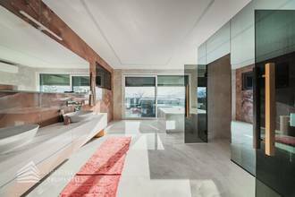 Thumbnail von Grandiose Luxusvilla mit Pool - Ihr Rückzugsort Nähe Wienerberg