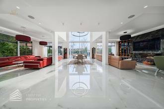 Thumbnail von Grandiose Luxusvilla mit Pool - Ihr Rückzugsort Nähe Wienerberg