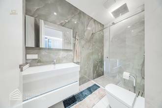 Thumbnail von Grandiose Luxusvilla mit Pool - Ihr Rückzugsort Nähe Wienerberg