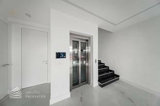 Thumbnail von Grandiose Luxusvilla mit Pool - Ihr Rückzugsort Nähe Wienerberg