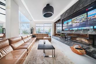 Thumbnail von Grandiose Luxusvilla mit Pool - Ihr Rückzugsort Nähe Wienerberg