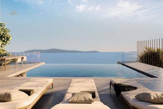 Thumbnail von Moderne Neubau-Villa in der 1. Reihe zum Meer, Region Rogoznica