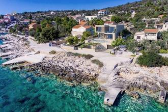 Thumbnail von Moderne Neubau-Villa in der 1. Reihe zum Meer, Region Rogoznica