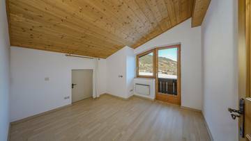 Thumbnail von Dachgeschosswohnung mit traumhaftem Ausblick