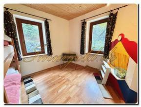 Thumbnail von Lago Maggiore apartes, schmuckes Landhaus, Alleinlage, riesiges Areal