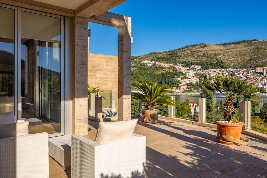 Thumbnail von Luxuriöses Penthouse  mit Swimmingpool auf der Dachterrasse