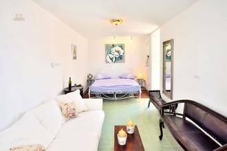 Thumbnail von Haus mit schönem Meerblick auf einer ruhigen Insel bei Trogir