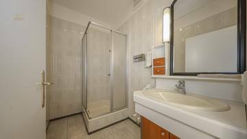 Thumbnail von Altbaujuwel in erster Seereihe