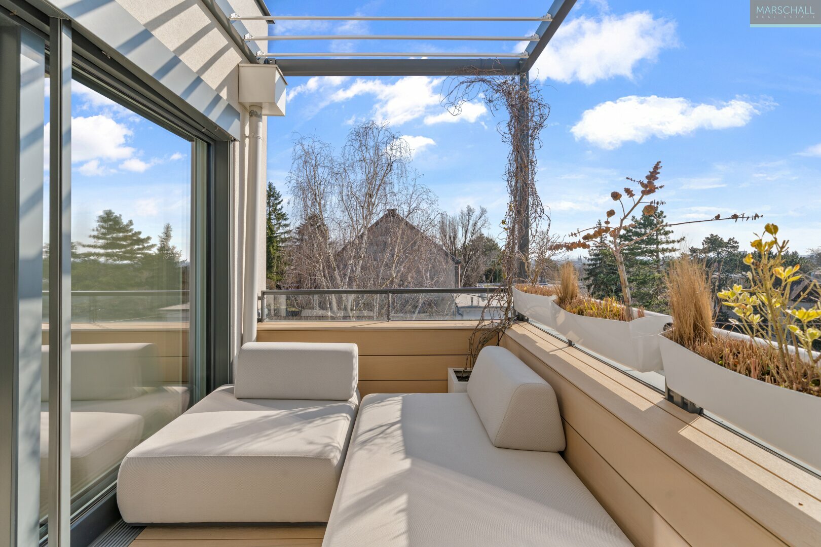 Thumbnail von Exklusiver Dachgeschoßtraum mit Fernblick