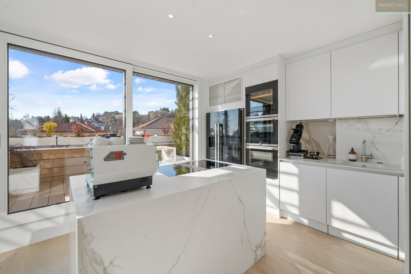 Thumbnail von Exklusiver Dachgeschoßtraum mit Fernblick