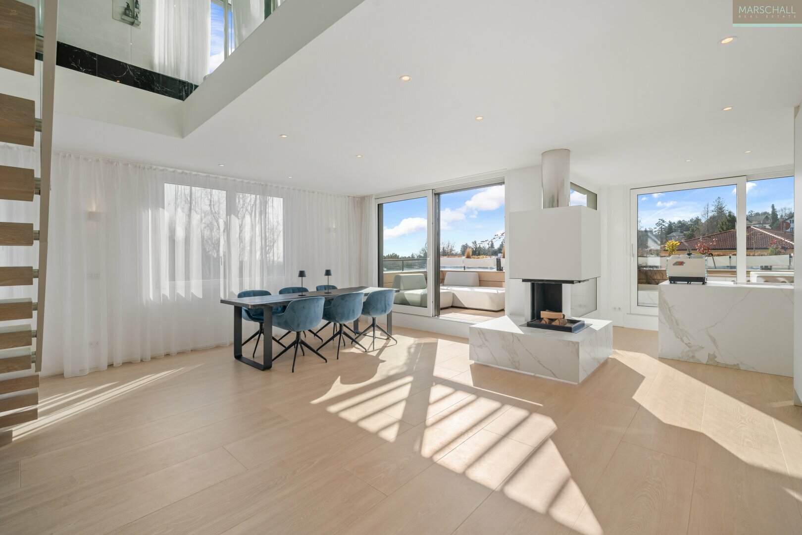 Thumbnail von Exklusiver Dachgeschoßtraum mit Fernblick