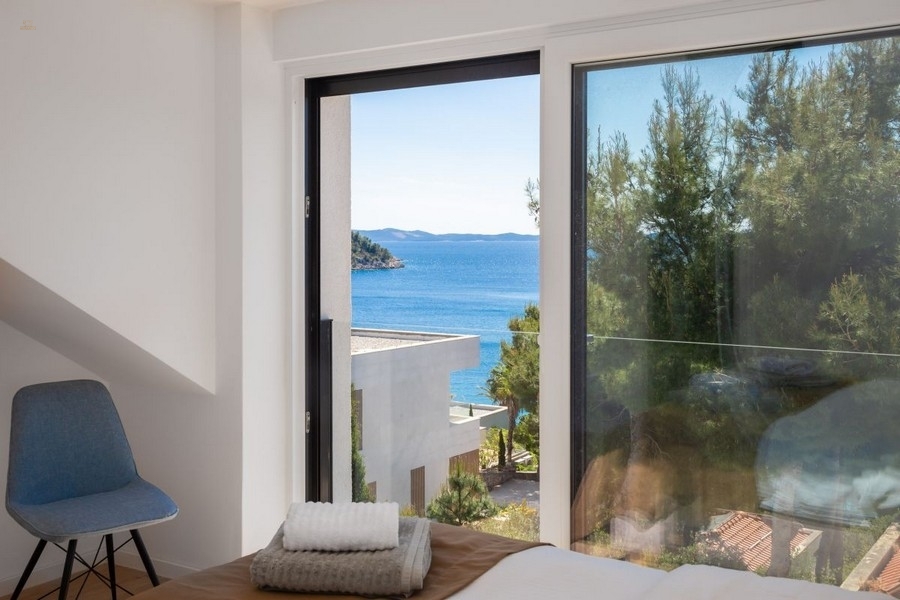 Thumbnail von Moderne Villa mit Pool nahe dem Meer