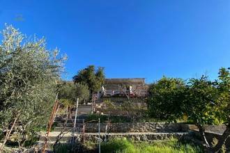 Thumbnail von Bungalow zur Renovierung - attraktive Lage, Region Trogir