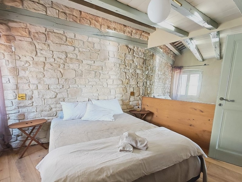 Thumbnail von Charmante Dachgeschosswohnung mit Galerie und schönem Meerblick