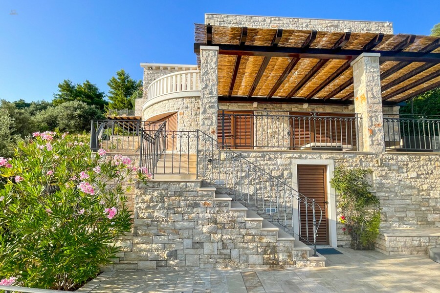 Thumbnail von Mediterrane Villa direkt am Meer, Insel Korcula