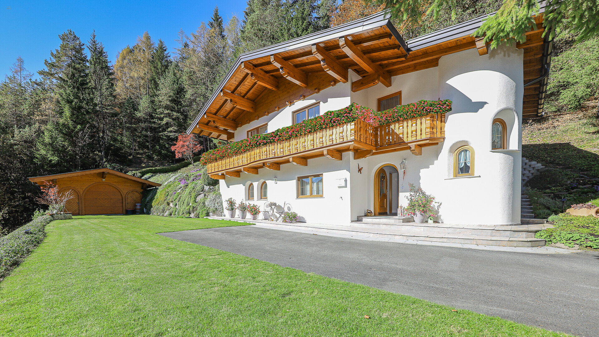 Thumbnail von Anwesen in einzigartiger Toplage mit unverbautem Panoramablick