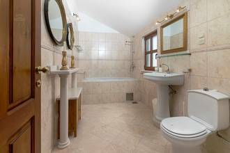 Thumbnail von Mediterranes Anwesen in der 2. Reihe zum Meer