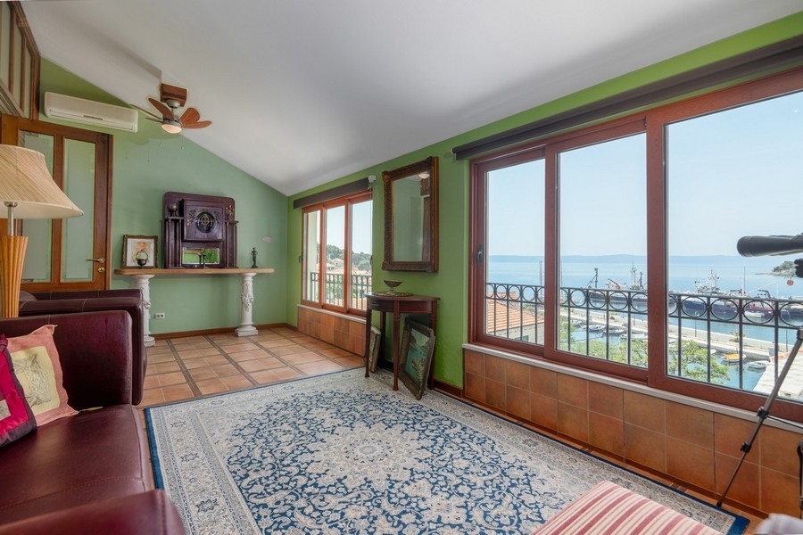 Thumbnail von Mediterranes Anwesen in der 2. Reihe zum Meer