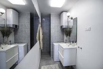 Thumbnail von Modernes Haus mit Panorama-Meerblick