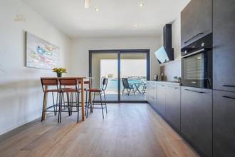 Thumbnail von Modernes Appartement direkt am Meer - mit Communitypool