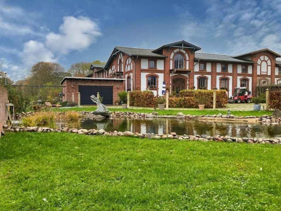 Ein Gutshaus mit Charme, Extravaganz & besonderem Flair!