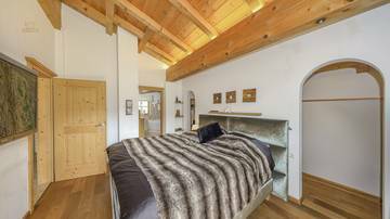 Thumbnail von Großzügiges Einfamilienhaus in traumhafter Lage