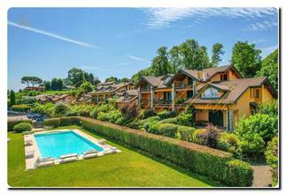 Thumbnail von Immogold Lago Maggiore, attraktive Maisonette in moderner Wohnanlage mit beeindruckendem Seeblick und exklusivem Gemeinschaftspool – ideal für alle, die Komfort, Ruhe und Lebensqualität schätzen.