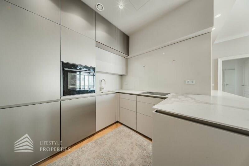 Thumbnail von Wunderschöne 3-Zimmer Wohnung mit Garage und Fitnessraum, Nähe Rudolfinerhaus