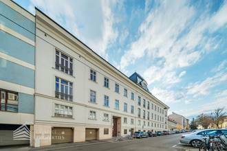 Thumbnail von Wunderschöne 3-Zimmer Wohnung mit Garage und Fitnessraum, Nähe Rudolfinerhaus