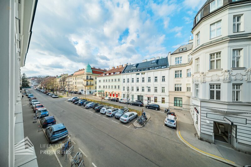 Thumbnail von Wunderschöne 3-Zimmer Wohnung mit Garage und Fitnessraum, Nähe Rudolfinerhaus