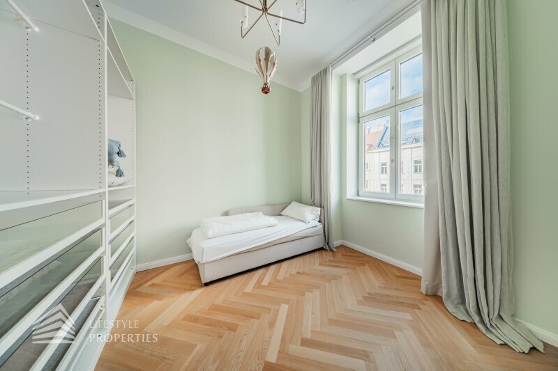 Thumbnail von Wunderschöne 3-Zimmer Wohnung mit Garage und Fitnessraum, Nähe Rudolfinerhaus