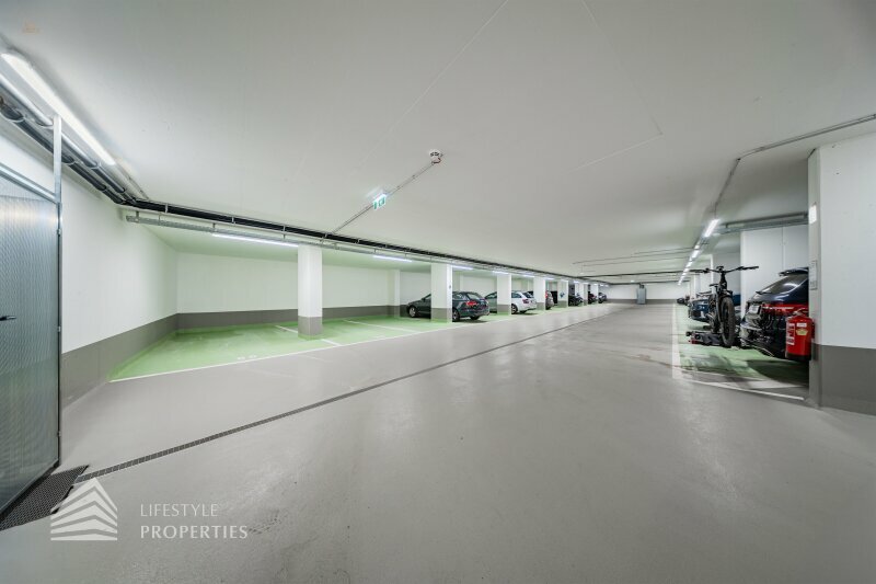 Thumbnail von Wunderschöne 3-Zimmer Wohnung mit Garage und Fitnessraum, Nähe Rudolfinerhaus