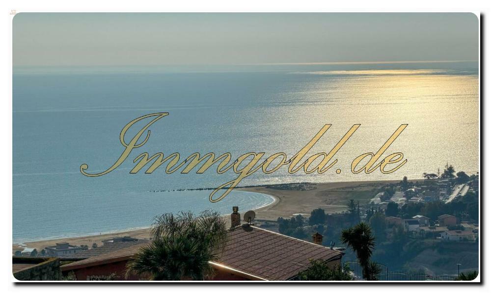 Thumbnail von Immogold Süd- Sizilien großzügige Landvilla auf Sizilien mit sechs Schlafzimmern, zwei Wohneinheiten und Olivenhain in der Nähe vom Tal der Tempel und der Scala dei Turchi.