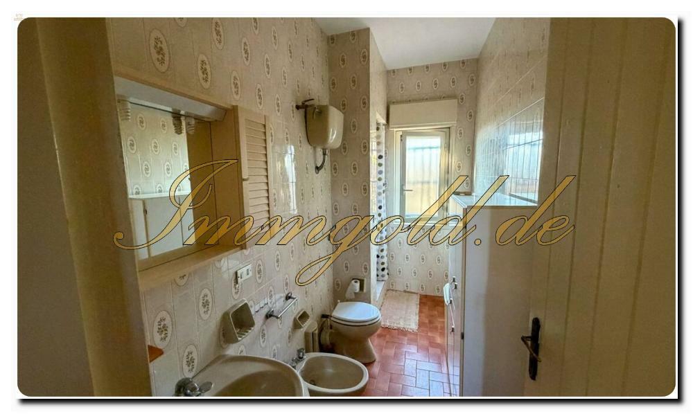 Thumbnail von Immogold Süd- Sizilien großzügige Landvilla auf Sizilien mit sechs Schlafzimmern, zwei Wohneinheiten und Olivenhain in der Nähe vom Tal der Tempel und der Scala dei Turchi.