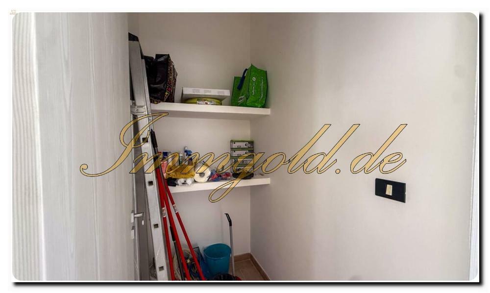 Thumbnail von Aparte Villa nur dreißig Kilometer von der Hauptstadt Palermo, zwei Schlafzimmer, Meerblick, Potenzial einer Traum-Dachterrasse und prima Verkehrsanbindung