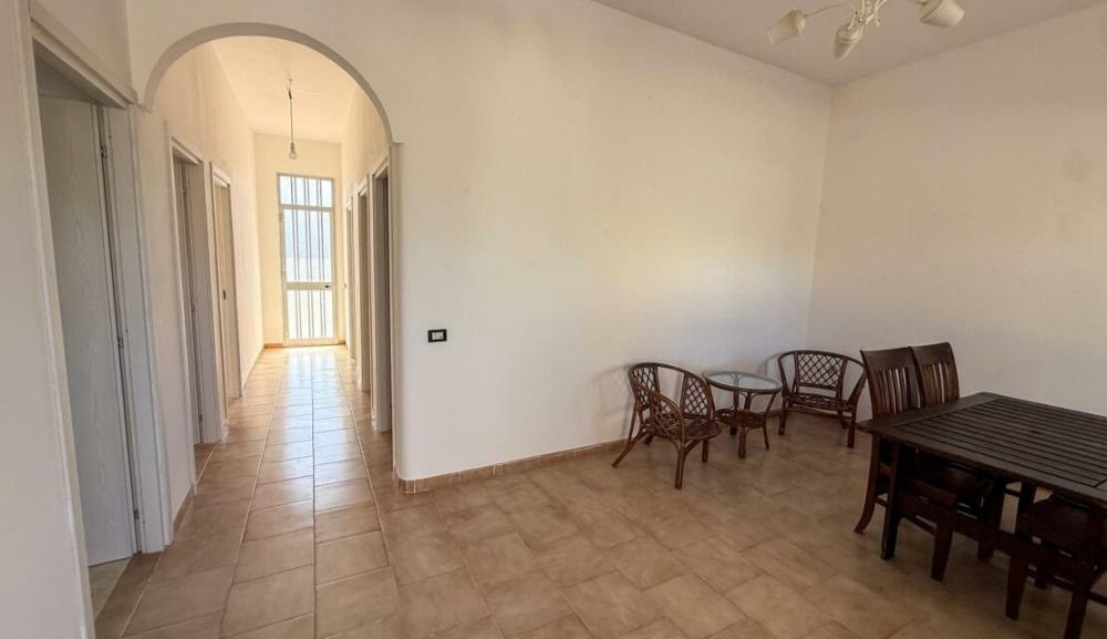 Thumbnail von Aparte Villa nur dreißig Kilometer von der Hauptstadt Palermo, zwei Schlafzimmer, Meerblick, Potenzial einer Traum-Dachterrasse und prima Verkehrsanbindung