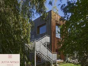 Thumbnail von Modernes Design trifft Altbau - stilvolle Villa mit Schwimmteich und Traumblick - Baden