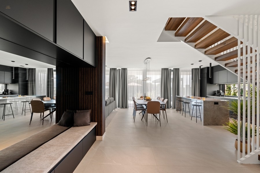 Thumbnail von Moderne Villa mit Swimmingpool und Dachterrasse, Region Porec