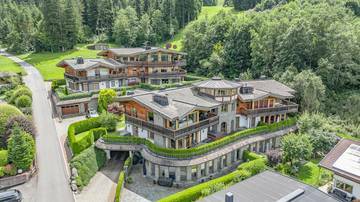 Thumbnail von Exklusive Wohnung in luxuriöser Anlage mit Indoorpool