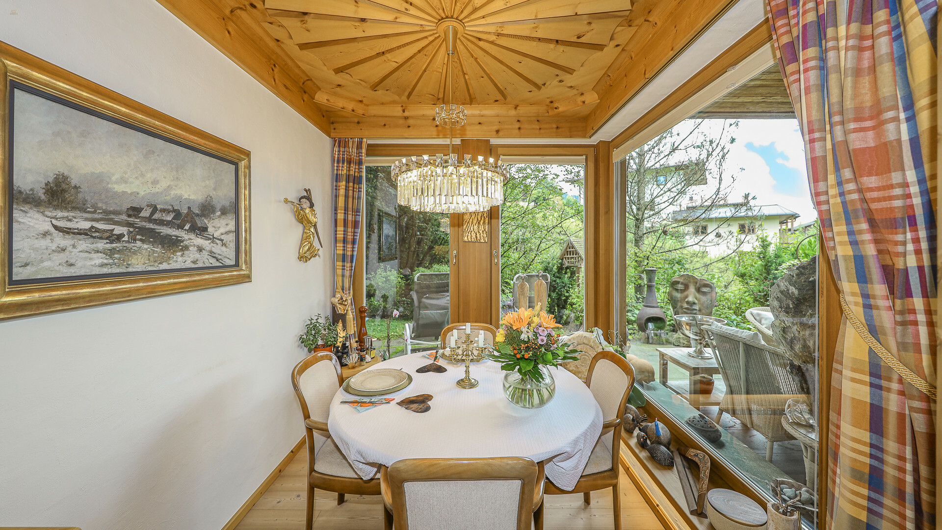 Thumbnail von Exklusive Wohnung in luxuriöser Anlage mit Indoorpool